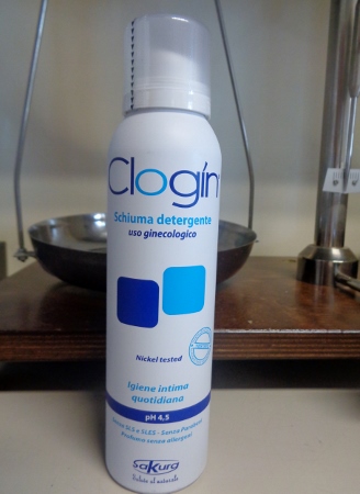 Clogin mousse intima, detergente delicato quotidiano a pH 4,5 