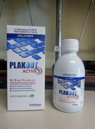 PlakOut Active Colluttorio alla Clorexidina 0,20%