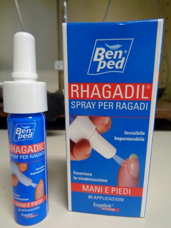 Rhagadil Spray, protezione per le RAGADI di MANI e PIEDI