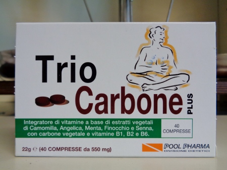 TrioCarbone Plus 40 compresse, combatte i gonfiori addominali