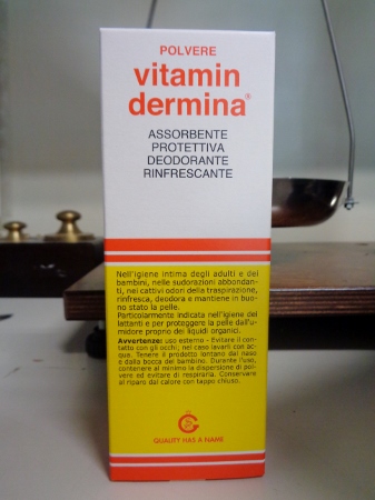 Vitamindermina polvere rinfrescante, assorbente, protettiva
